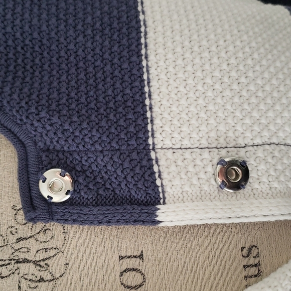 Yest knit sweater NWT - Picture 7 of 14